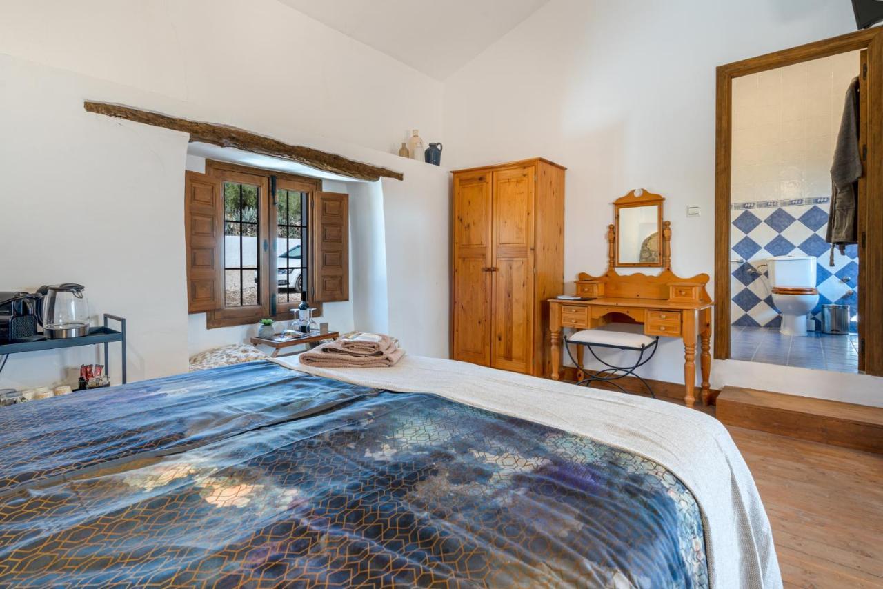 Hacienda La Buena Vida B&B En Appartementen Algarinejo エクステリア 写真